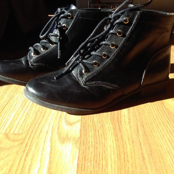 Call it Spring Black Leather Booties - Picture 3 of 5